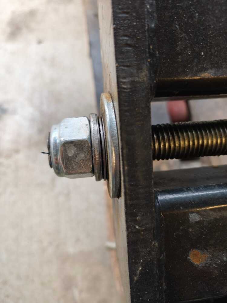 20251024204015_aratro 2