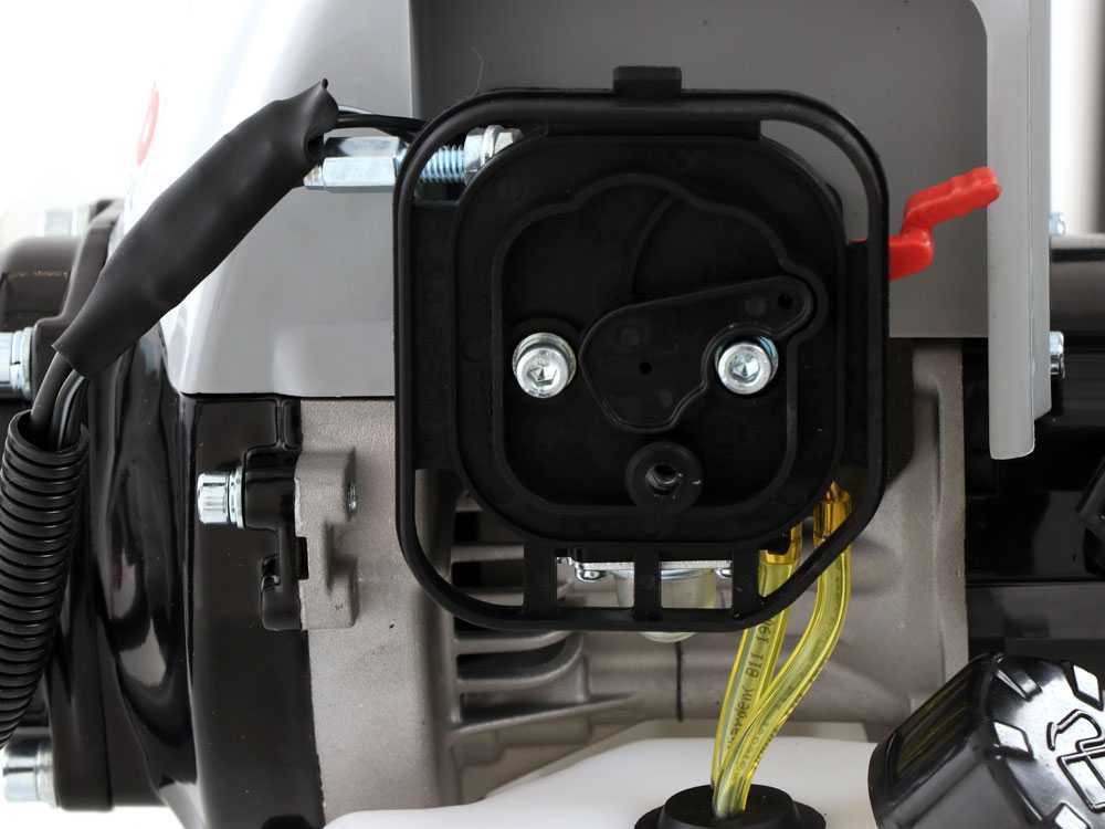 al-ko-bc-330-l-desbrozadora-de-gasolina-motor--29473_4_1622110334_IMG_60af707ea7611