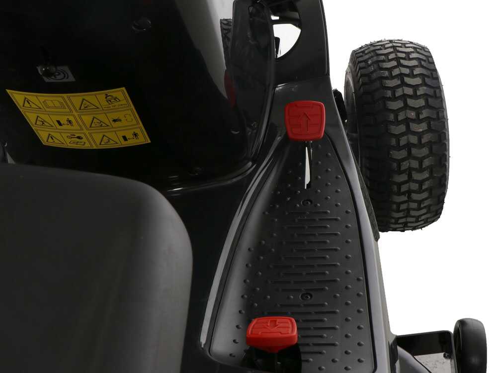 al-ko-t15-93-2-hds-a-easy-tractor-cortacsped-con-salida-lateral-8-5-kw-mandos--33720_4_1648476805_IMG_6241c285baad8