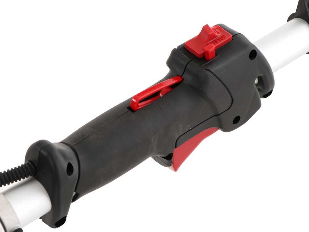 blackstone-bci-520l-desbrozadora-de-gasolina-multifuncin-barra-de-transmisin-y-mandos--30498_6_1627974431_IMG_6108eb1f4fd0b