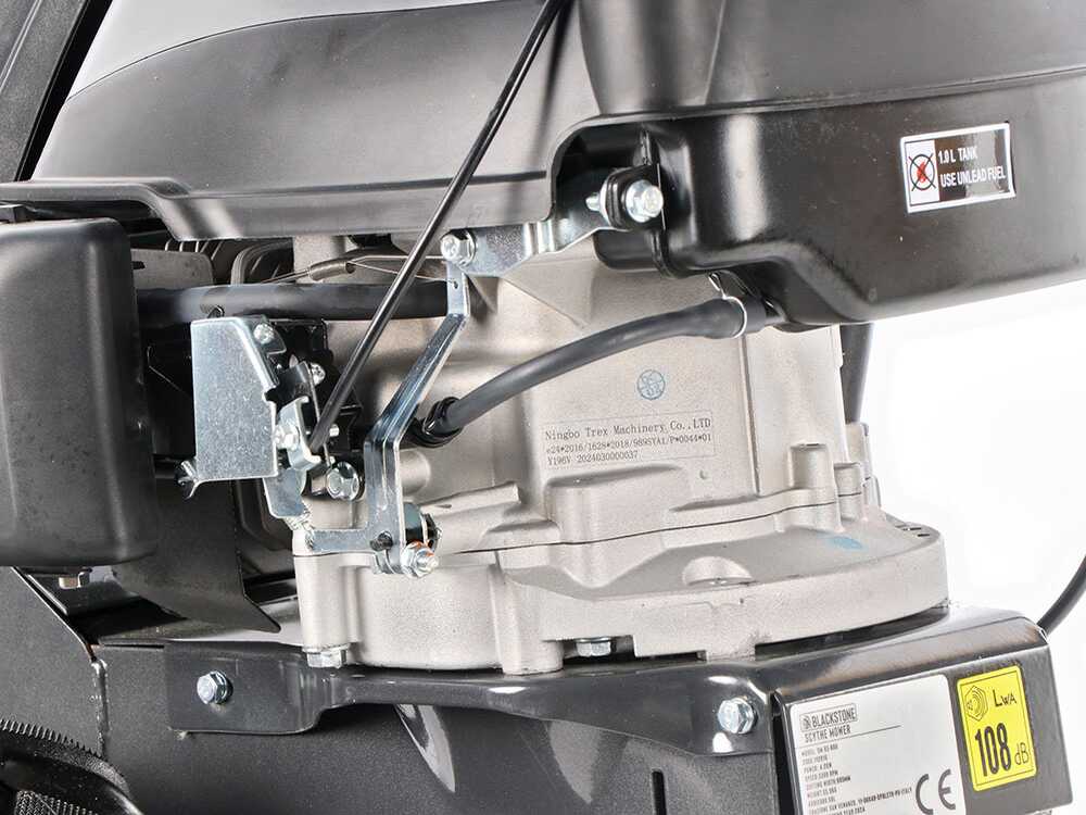 blackstone-sm-65-880-motosegadora-monocuchilla-motor-de-196cc-motor-blackstone-y196v-ohv--50466_14_1718028987_IMG_66670 (3)