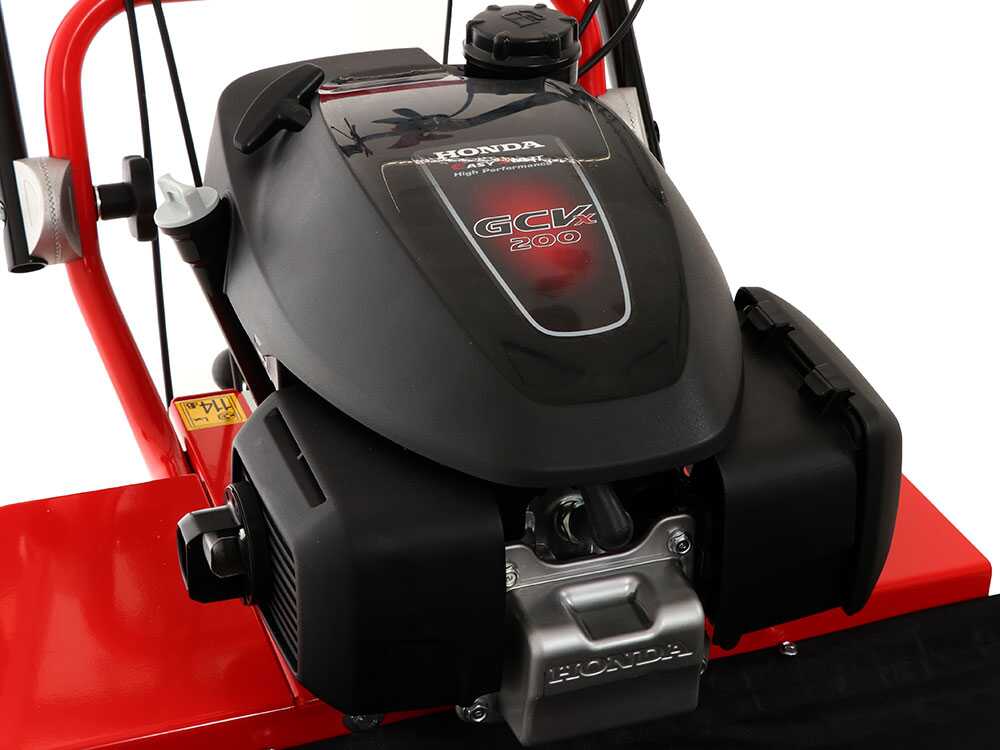 blue-bird-alhambra-ts-pro-h0-motosegadora-rotativa-honda-gcv-200-motor-honda-gcv-200--24869_11_1597752463_IMG_5f3bc48fe096a