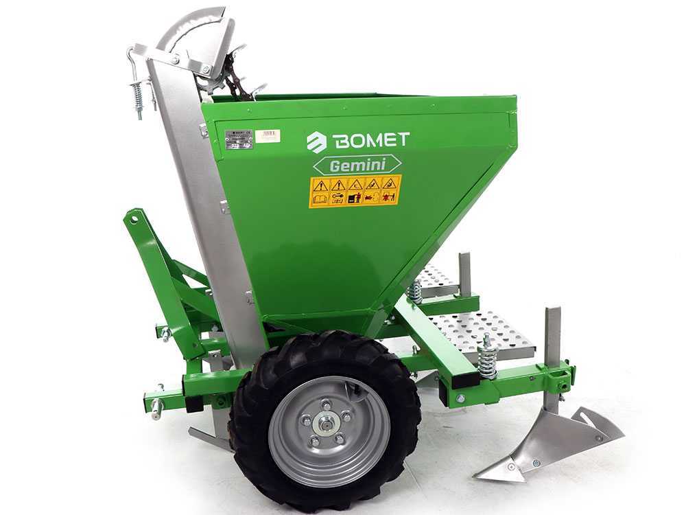 bomet-gemini-plantadora-de-patatas-de-doble-hilera-ruedas-en-goma-plantadora-de-patatas-gemini-de-doble-hilera-con-ruedas-en-goma--33570_4_1647943273_IMG_62399e69e9b7c
