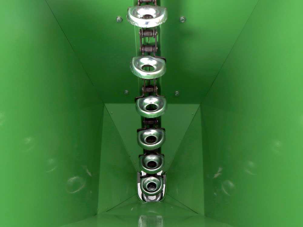 bomet-gemini-plantadora-de-patatas-de-una-hilera-ruedas-de-goma-detalles-de-la-mquina--33544_3_1647618474_IMG_6234a9aabecd3