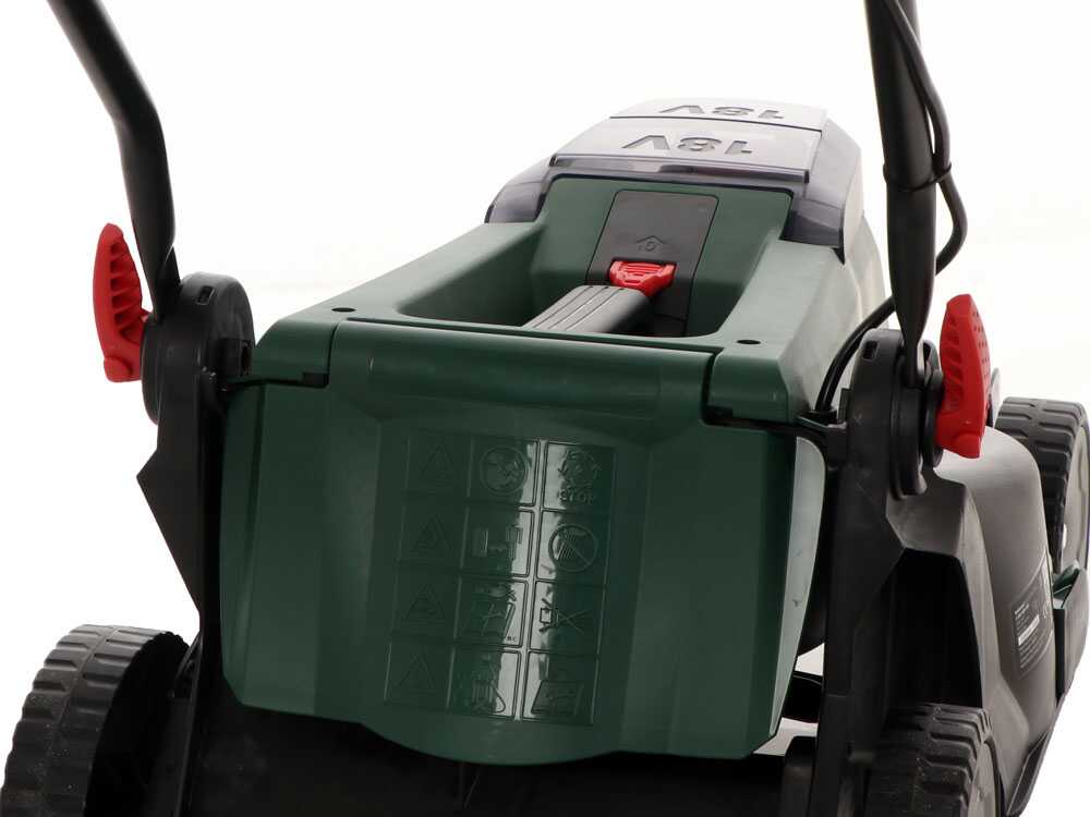 bosch-universalrotak-2x18v-37-550-cortacsped-de-batera-2x18v-4ah-corte-37-cm-dos-sistemas-de-corte--42620_24_1686062409_IMG_647f45491d73d