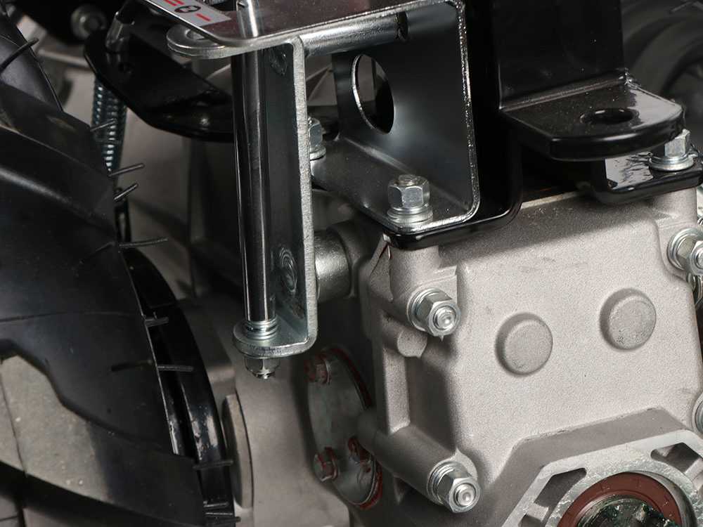 bullmach-chimera-400-motosegadora-multifuncin-de-gasolina-420cc-11-5-hp-cambio-3-3-con-inversor--58804_10_1741592662_IMG_67ce985616f48 (1)