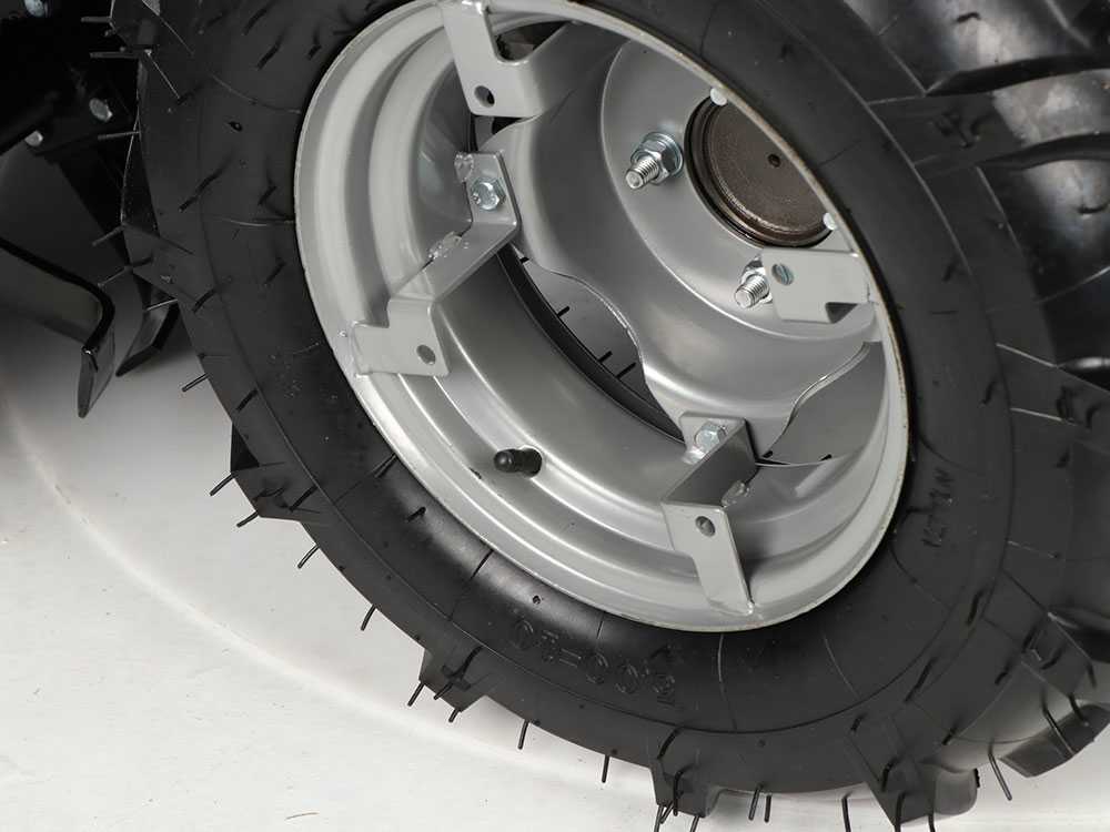 bullmach-chimera-400d-motosegadora-multifuncin-motor-disel-418cc-controles-y-otras-caractersticas--57940_21_17393 (12)