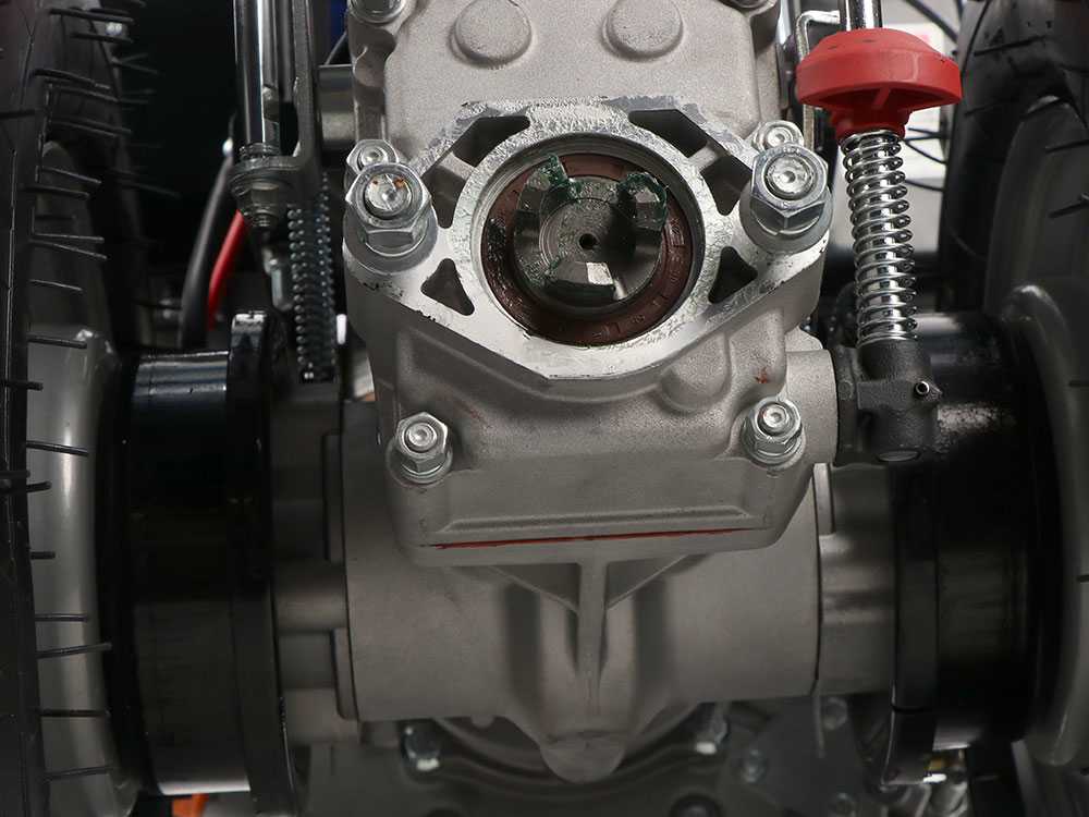 bullmach-chimera-400d-motosegadora-multifuncin-motor-disel-418cc-transmisin--57940_19_1739361254_IMG_67ac8be636f06