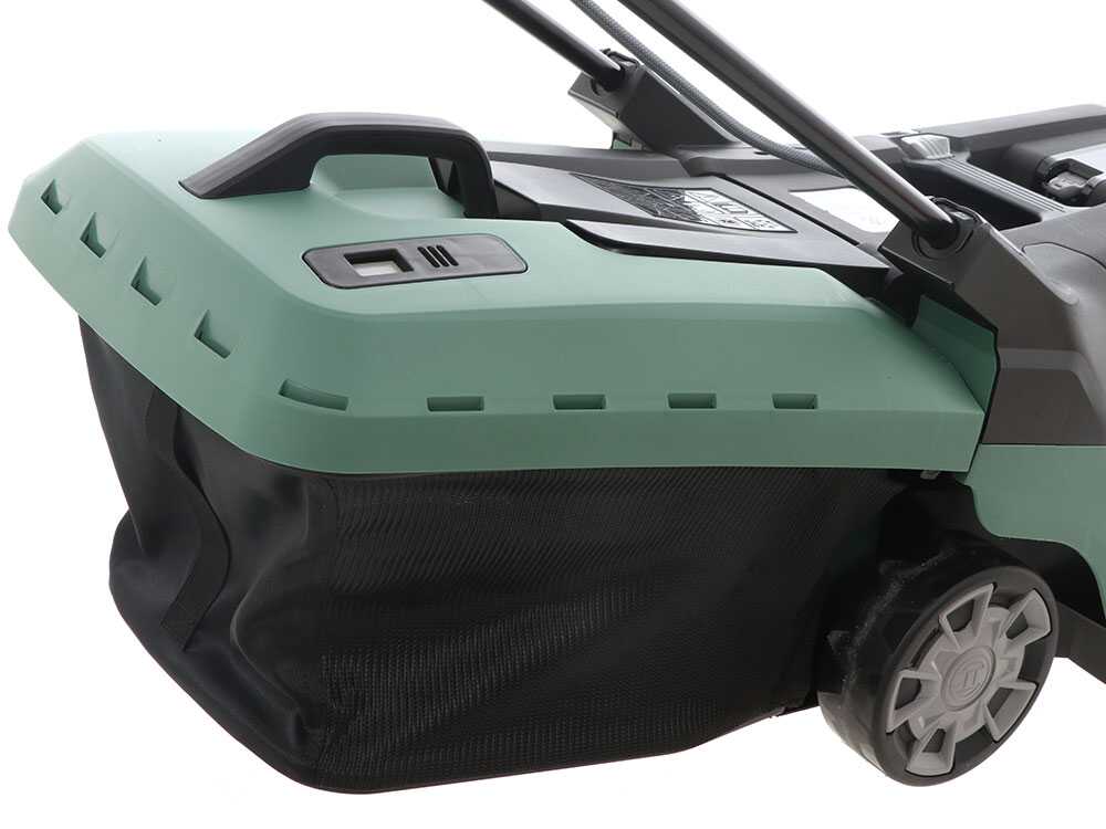 cortacsped-elctrico-bosch-advancedrotak-36-650-batera-de-litio-4-ah-saco-de-recogida-2-sistemas-de-corte--17291_10_1561646013_IMG_9463