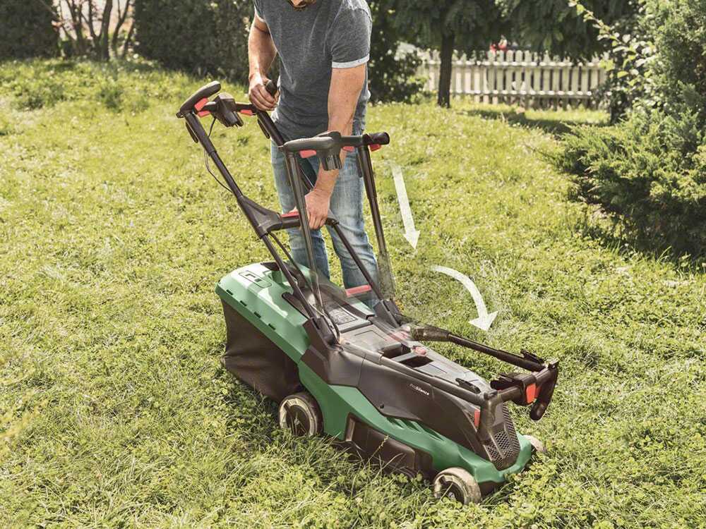 cortacsped-elctrico-bosch-advancedrotak-36-650-batera-de-litio-4-ah-saco-de-recogida-cortacsped-elctrico-a-batera-bosch-advancedrotak-36-650--17291_0_1565952519_81R0TjerHML._SL1200_