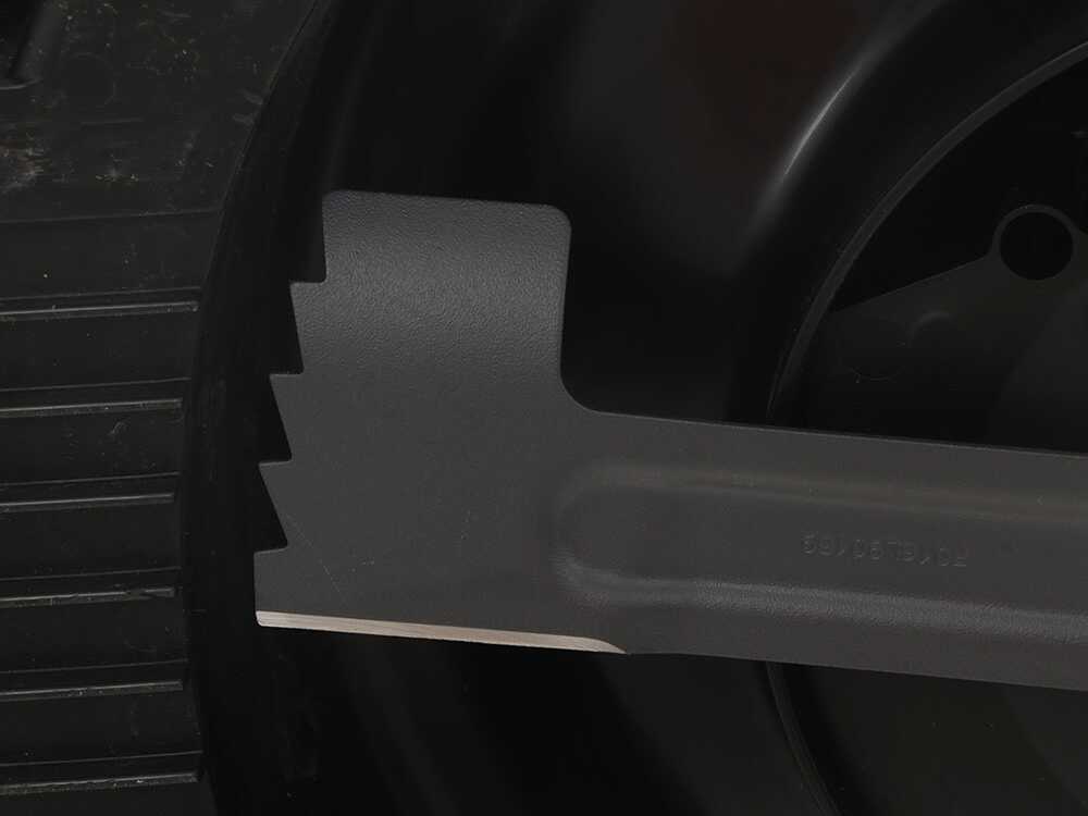 cortacsped-elctrico-bosch-advancedrotak-36-650-batera-de-litio-4-ah-saco-de-recogida-cuchilla-de-acero--17291_12_1561646207_IMG_9493