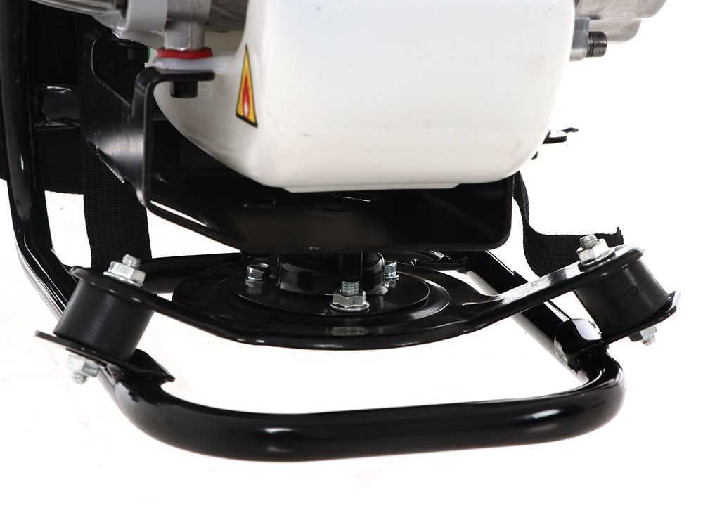 desbrozadora-multifuncin-con-podadora-y-cortasetos-blackstone-bc4s-320-bp-motor-blackstone--17115_7_1560937575 (5)