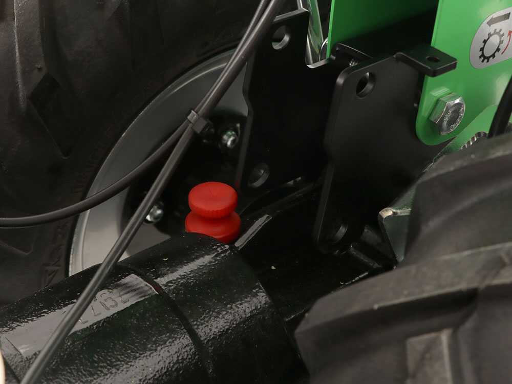 lampacrescia-mgm-fc-207-e-motosegadora-multifuncin-honda-gx160-cambio-de-4-velocidades-2-2--40988_3_1680010364_IMG_6422ec7ce4cf8