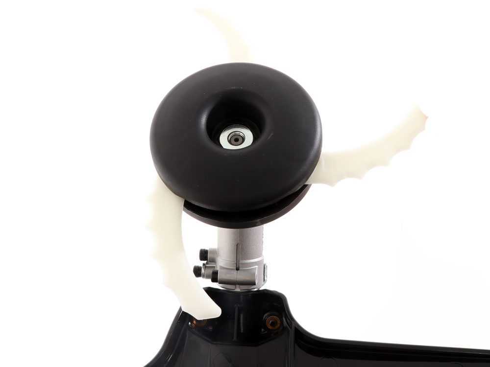 makita-ur003gz01-desbrozadora-de-batera-40v-2-5ah-cabezal-tap-n-go--34773_2_1653400271_IMG_628ce2cfc3e02