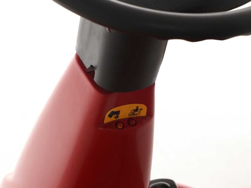 minirider-cortacsped-line-plus-76-h-con-motor-loncin-euro-352-mandos-y-regulaciones--40131_11_1677060283_IMG_63f5e8bb75a3c