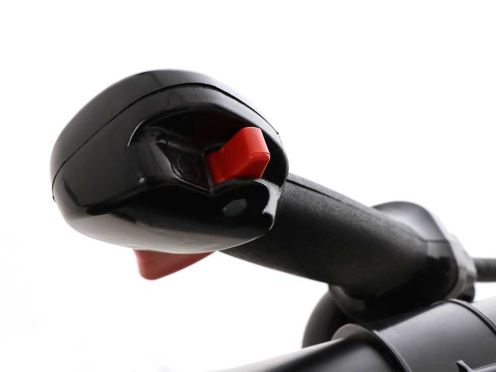 soplador-de-mochila-geotech-bb-660-evo-de-mezcla-respaldo-acolchado-velocidad-248-km-h-empuadura-y-mandos--22006_3_1580398806_IMG_2521