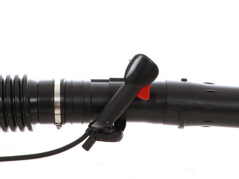 soplador-de-mochila-geotech-bb-660-evo-de-mezcla-respaldo-acolchado-velocidad-248-km-h-empuadura-y-mandos--22006_3_1580399043_IMG_2512659