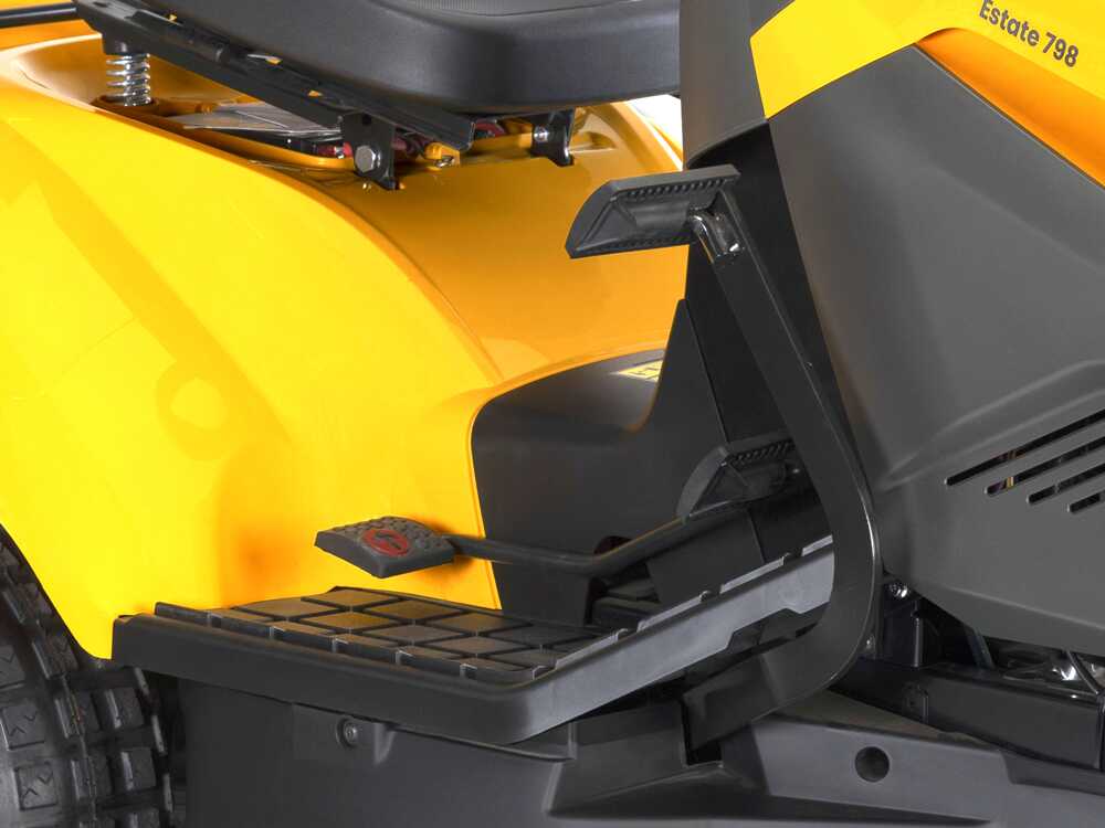 stiga-estate-798-tractor-cortacsped-cambio-hidrosttico-recogedor-mulching-cambio-hidrosttico--59123_13_1742285449_IMG_67d92a89b0e65