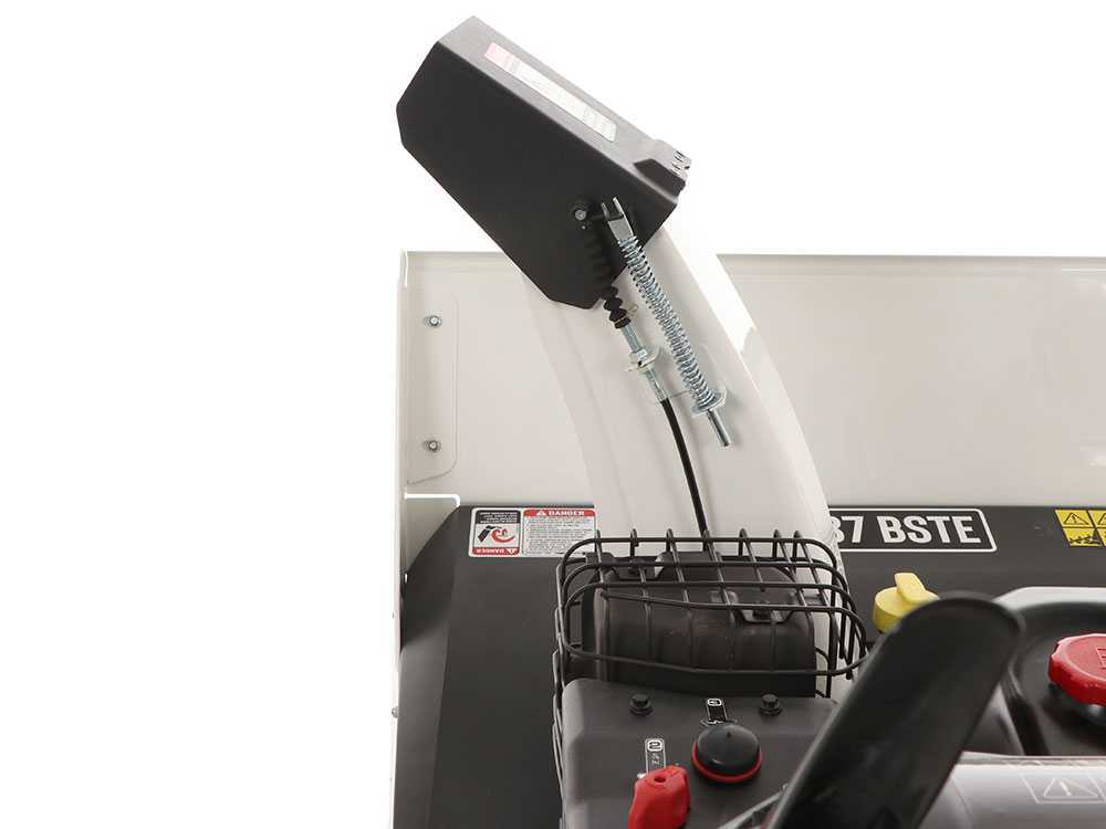 blackstone-b-st-87-bste-quitanieves-de-gasolina-de-orugas-b-s-2100-chimenea-orientable-y-regulable--31156_18_1633003063_IMG_6155a6376d0c1