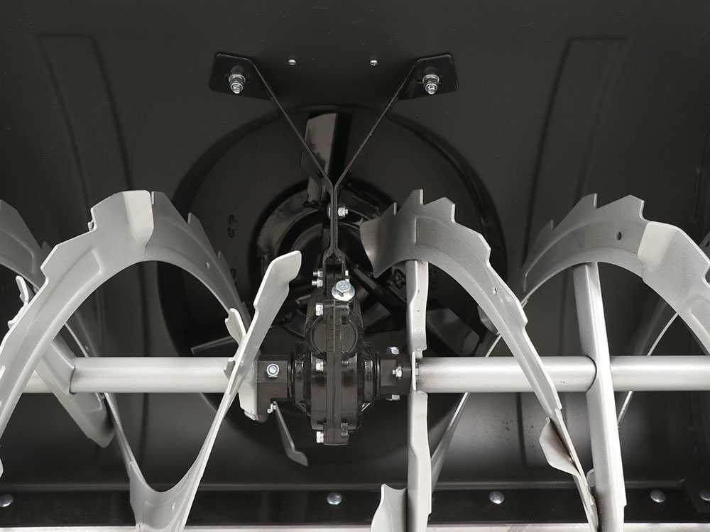 blackstone-b-st-87-bste-quitanieves-de-gasolina-de-orugas-b-s-2100-compartimiento-fresa-de-nieve-de-85-x-54-cm--31156_17_1633003063_IMG_6155a63755e1c