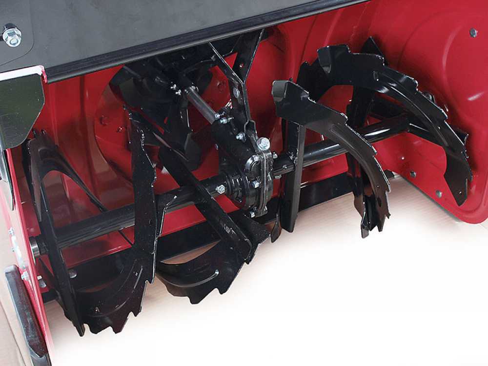 geotech-pro-stp1587-tebs-quitanieves-de-gasolina-de-orugas-b-s-2100-compartimiento-fresa-de-nieve-de-85-x-54-cm--14811_2_1544697992_IMG_1313